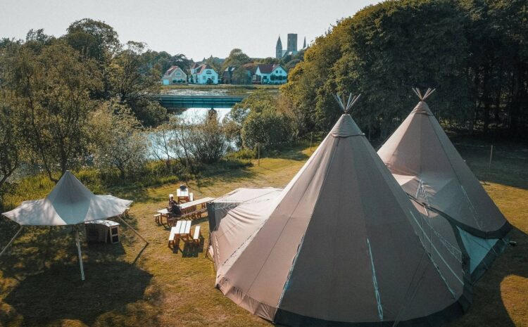  Przewodnik po wynajmie namiotów imprezowych: jak wybrać idealne rozwiązanie na każdą okazję