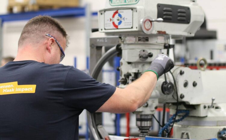  Dobór materiału i konstrukcji formy wtryskowej: kluczowe aspekty